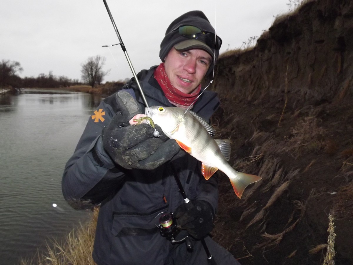 eNekMujxbG0